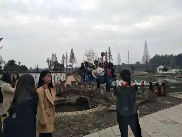 p12.jpg p12.jpg