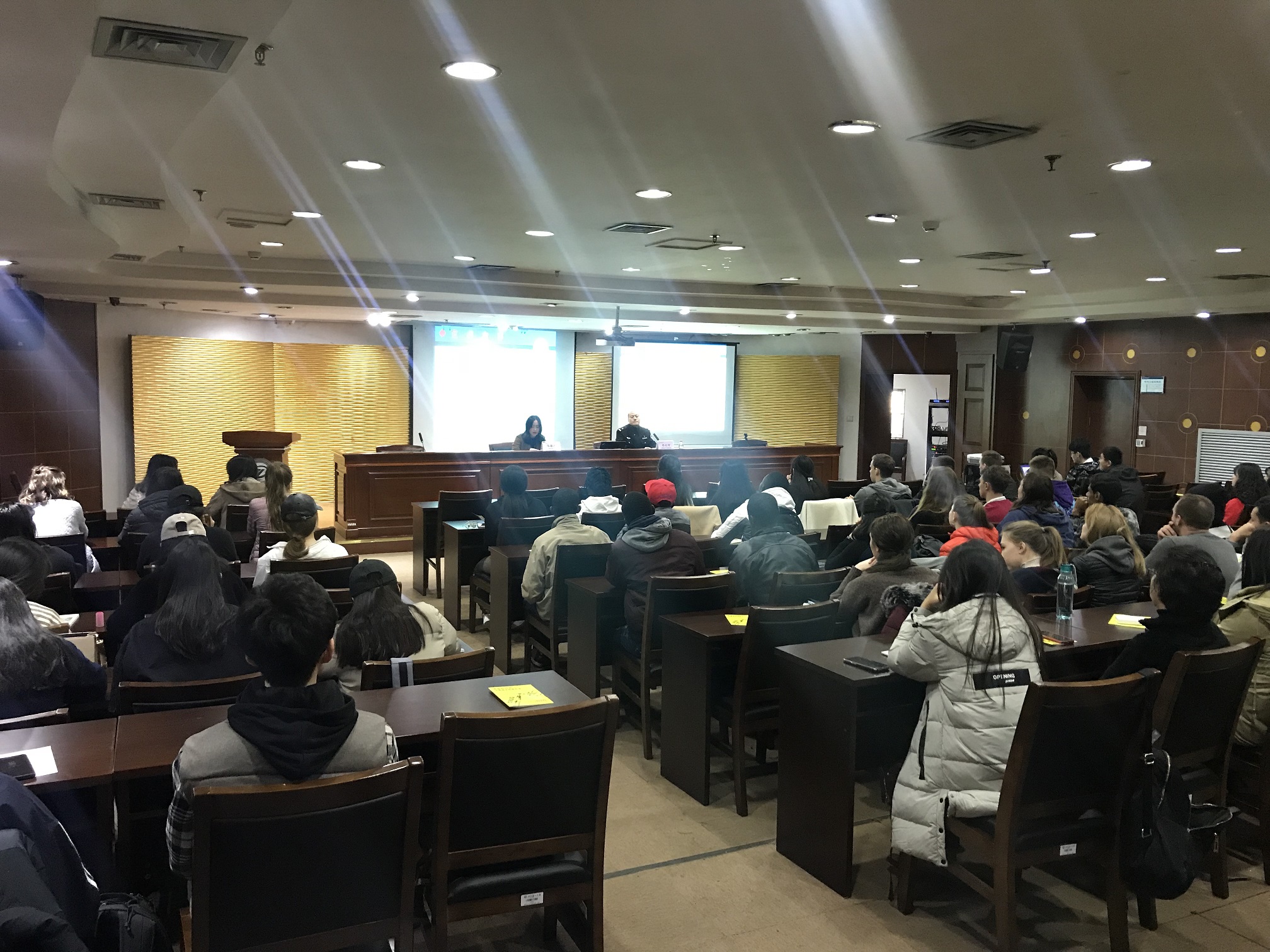 F:\留学生管理\2019春季学期\法律法规宣讲\照片\微信图片_201903081606285123.jpg F:\留学生管理\2019春季学期\法律法规宣讲\照片\微信图片_201903081606285123.jpg